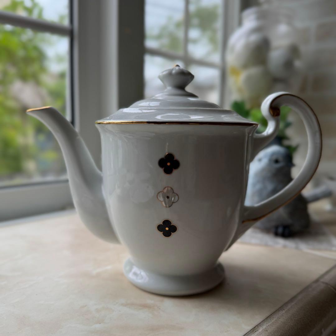 食器セット　ポット　高台カップ&ソーサー　ケーキ皿　アルハンブラ