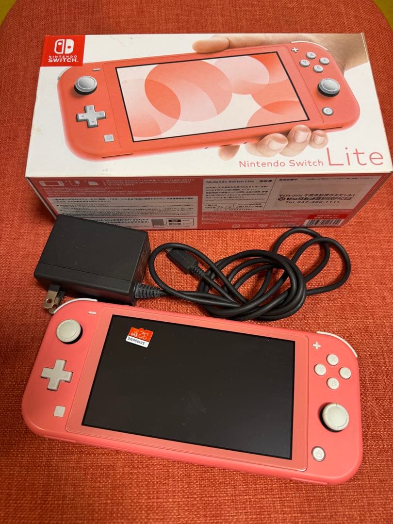 ケース付き Nintendo Switch Lite ピンク sdカード付き