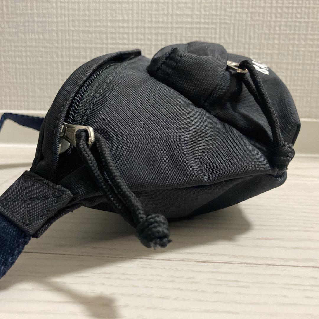 ✨未使用級✨BALENCIAGA　ウィール　ボディバッグ　ナイロン　デカロゴ　黒