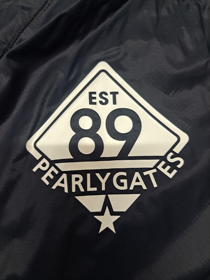パーリーゲイツ PEARLY GATES サイズ4 (M) 迷彩 ツインスニード
