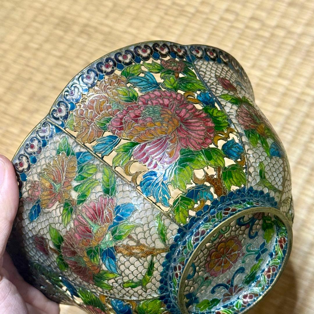 中国古玩　唐物　透かし透胎七宝花文鉢　菓子器　銅線七宝