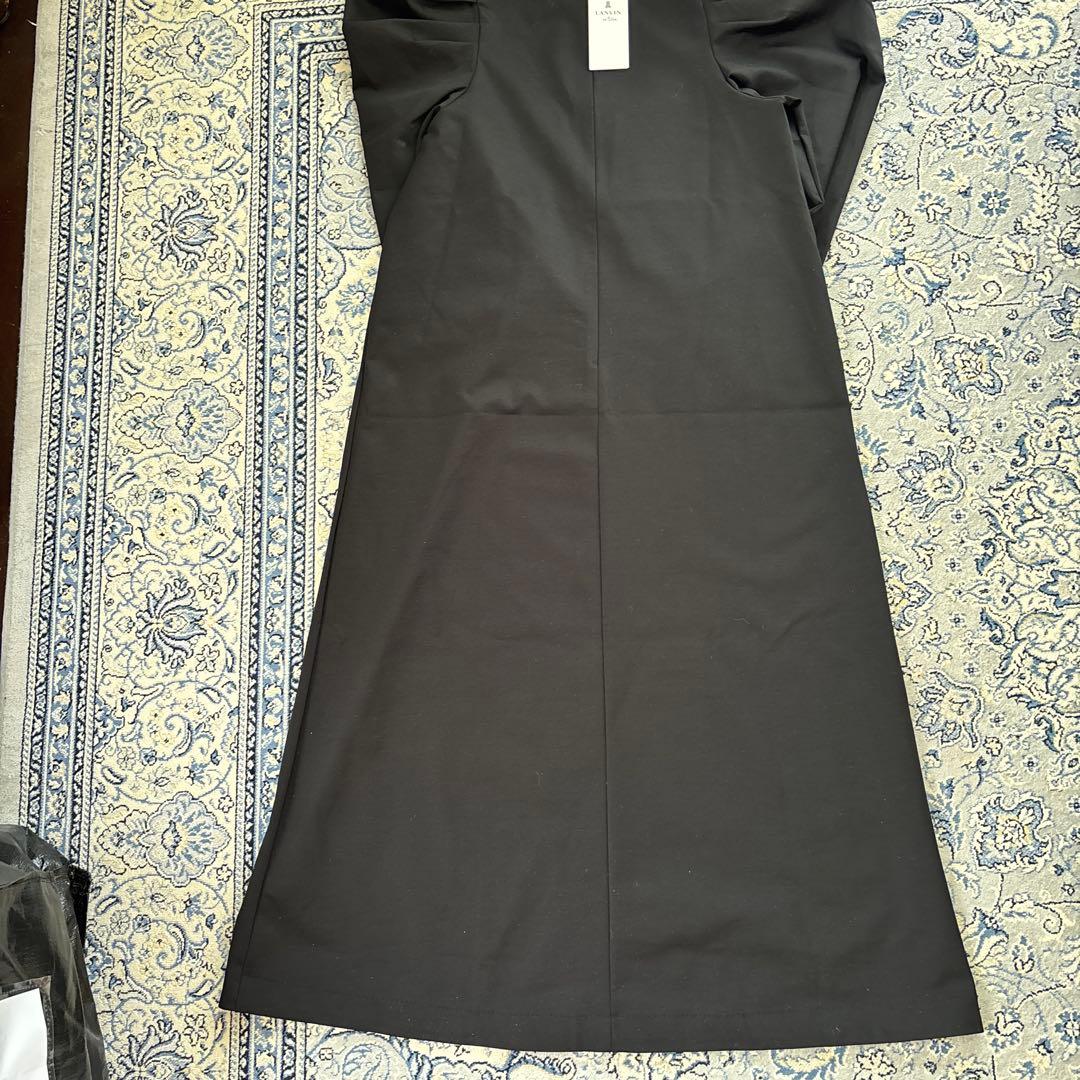 新品タグ付　LANVIN en Bleu 襟付き黒ワンピース 38
