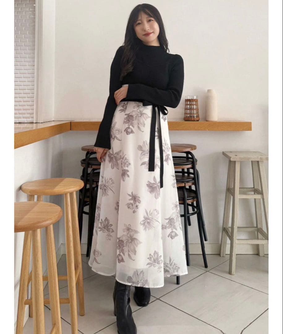 フラワードッキングロングスリーブワンピース