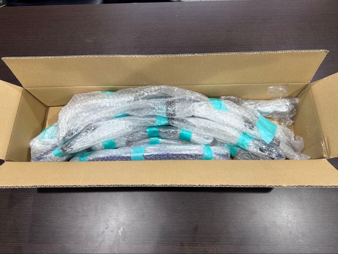 【新品】　Z34ニスモ　フェンダーアーチモール　1台分