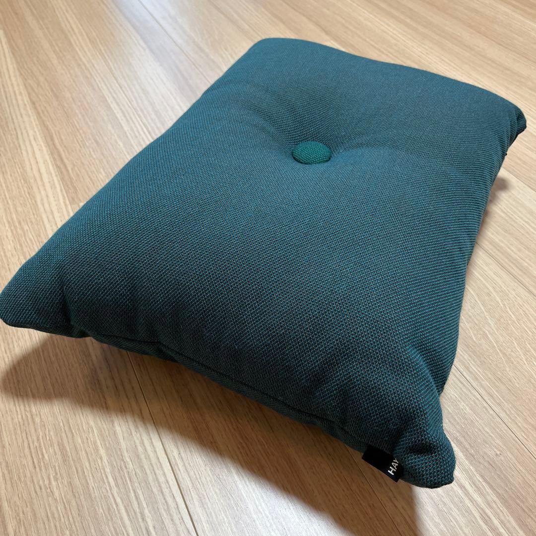 HAY DOT CUSHION ダークグリーン ボタン付きクッション