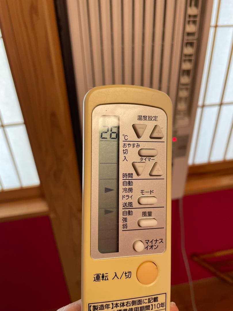 送料込最安値　2019年製 ハイアールルームエアコン(ウィンド型) JA-16T