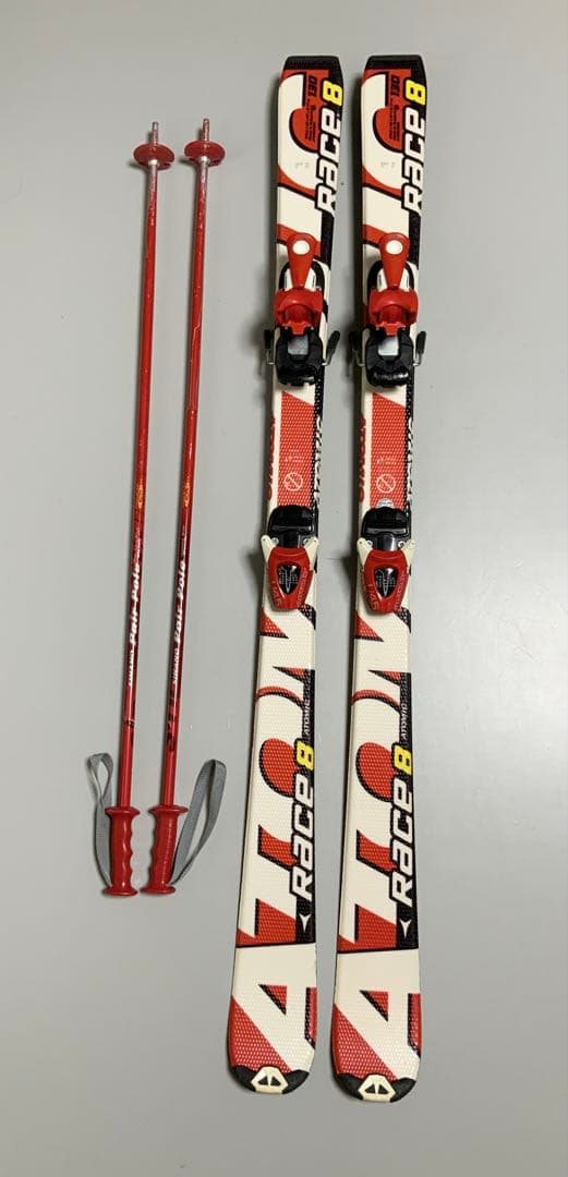 ジュニアスキー 4点セット　ATOMIC 板130cm／靴24-24.5cm