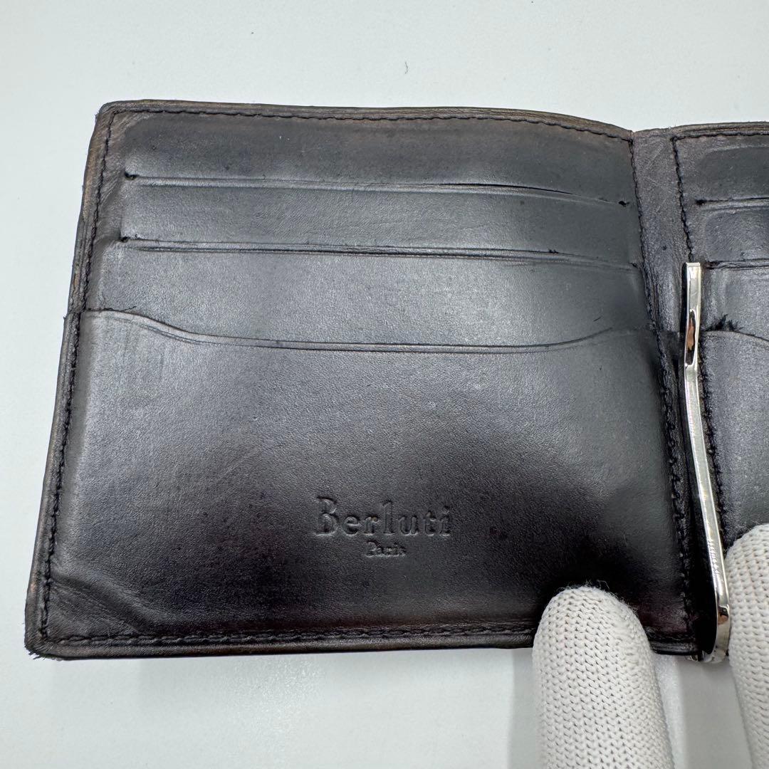 ベルルッティ カリグラフィ レザー マネークリップ カードケース 2つ折り財布