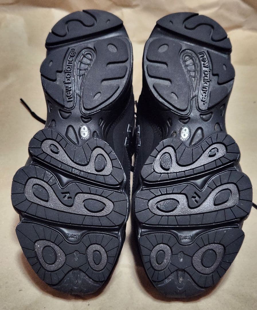 ニューバランス new balance m1000 24.5 ブラック