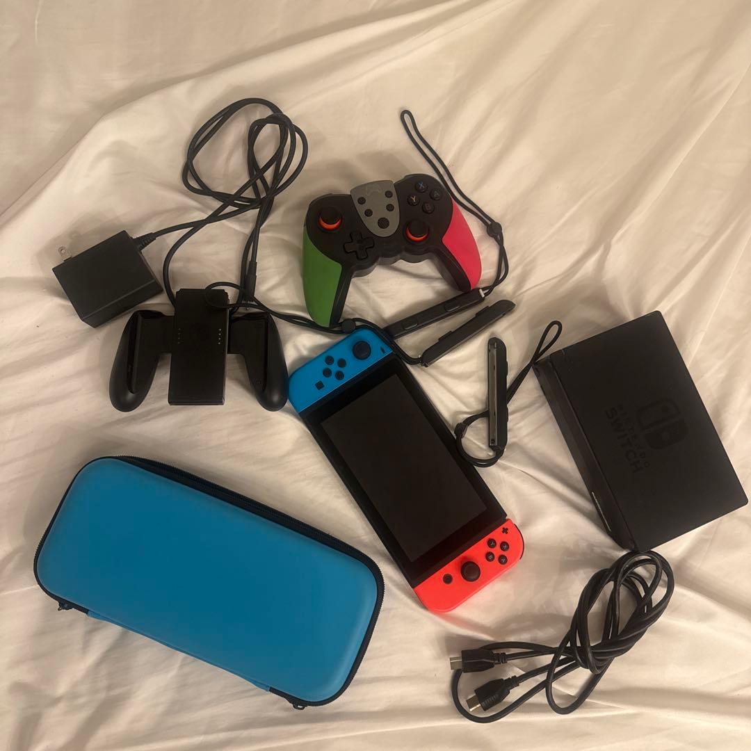 さ*な様 Nintendo Switch 本体 赤/青 Joy-Con 付属品