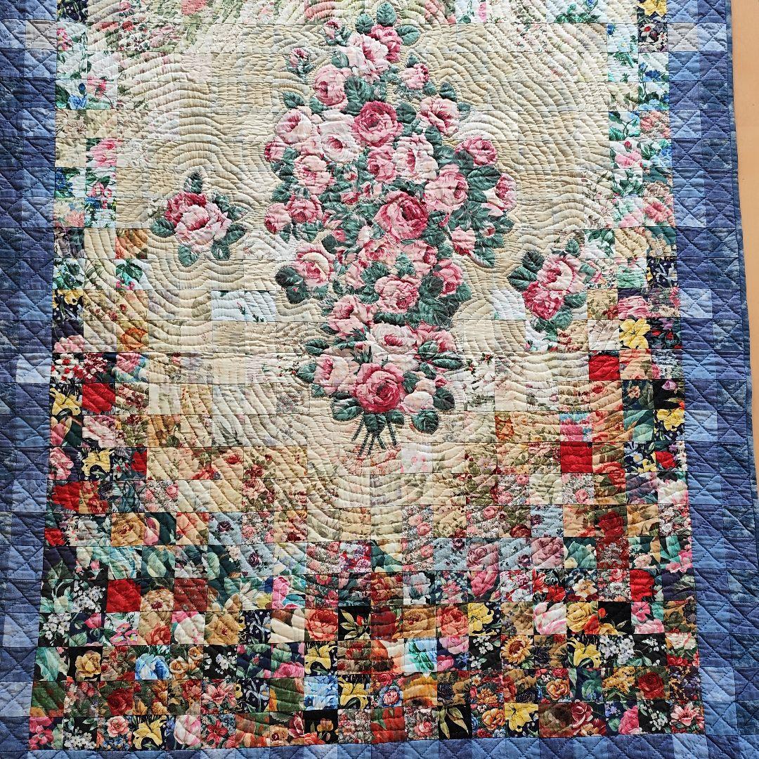 パッチワークタペストリー「バラの花園」