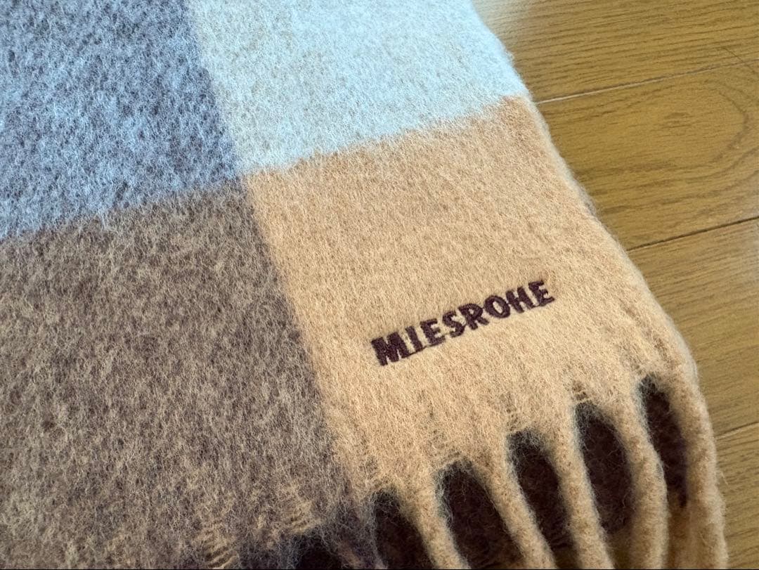 新品☆ミセス若井くん着用☆MIESROHEブロックチェックマフラー