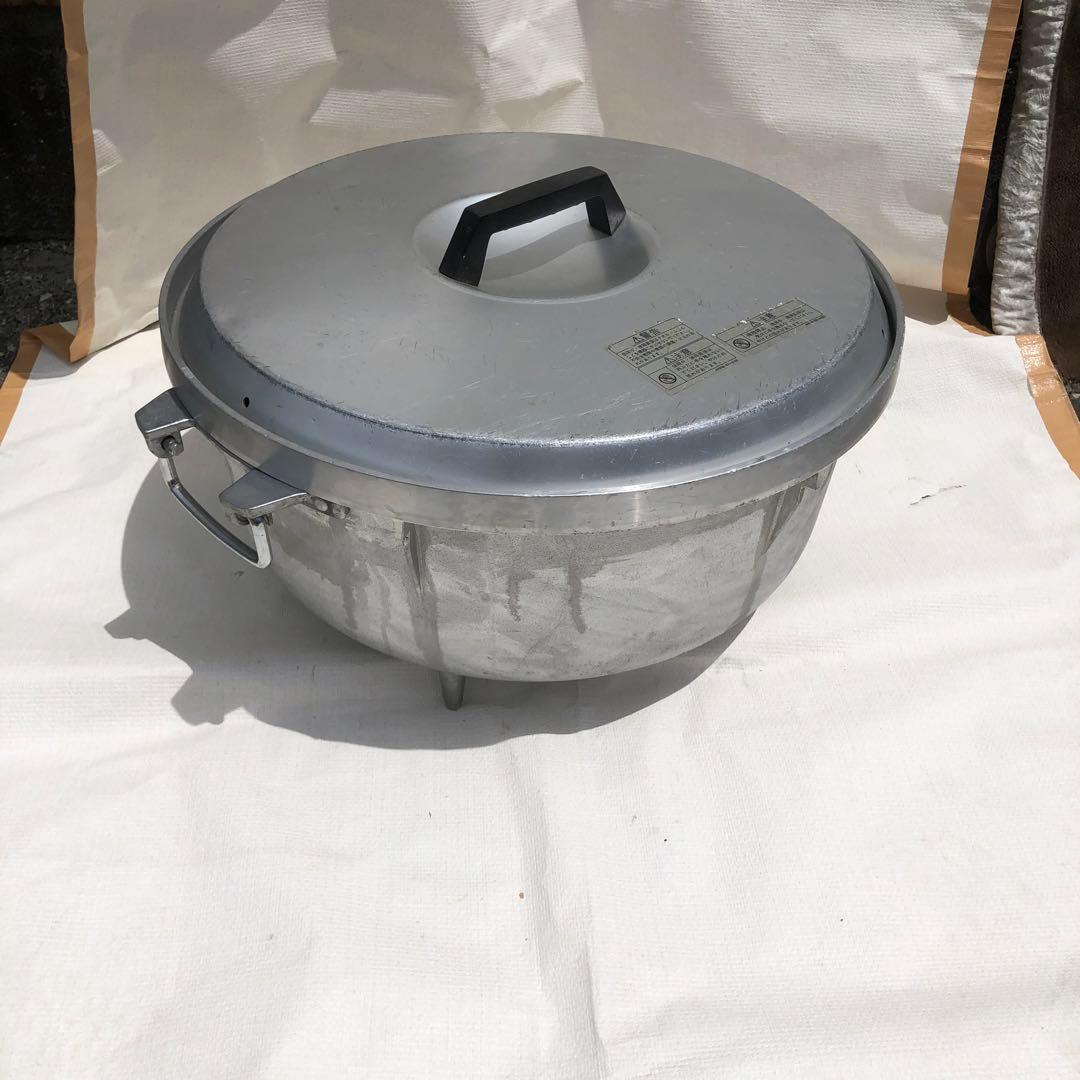 両手鍋アルミ鍋　大鍋　蓋付きキャンプ アウトドア　炊き出しBBQ 厨房計量目盛付