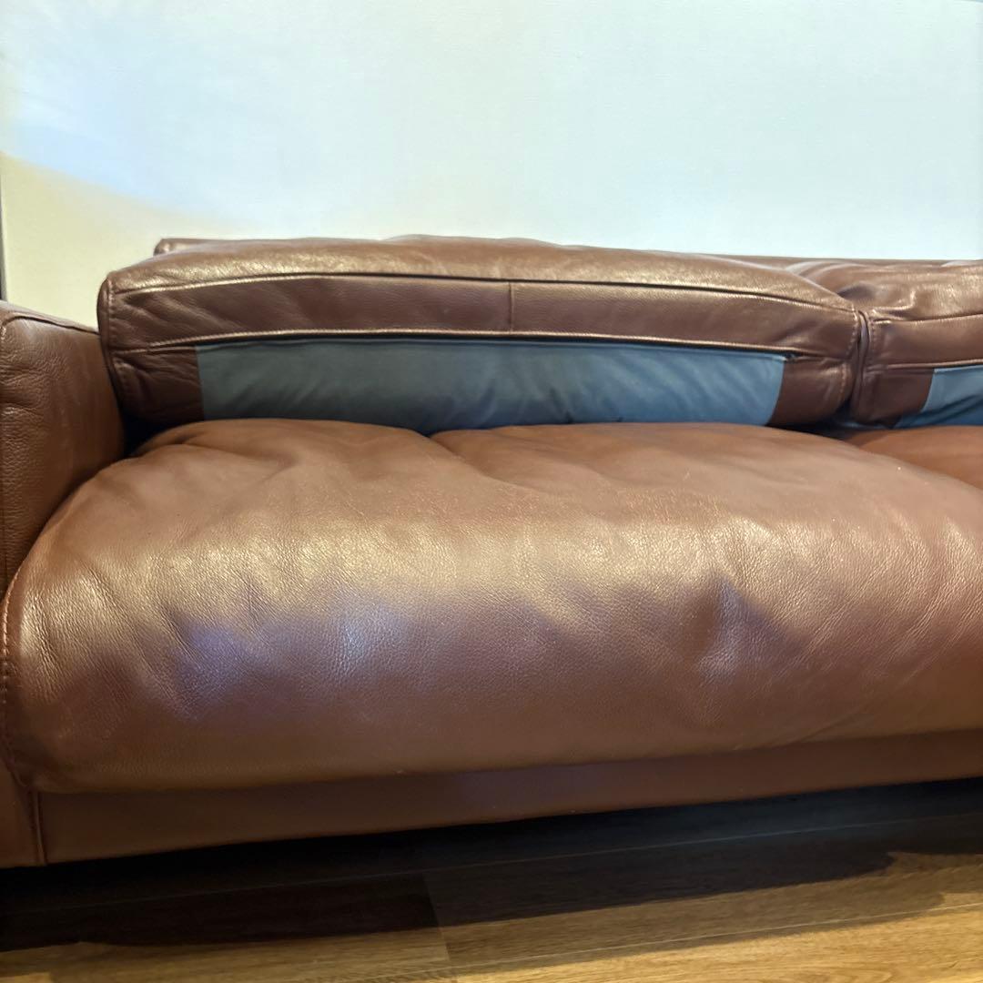 ブラウンレザー 2人掛けソファ