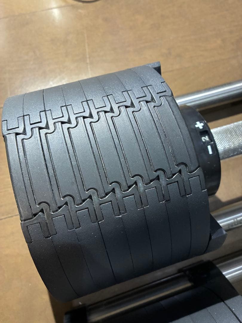 【直接引き取り　美品】フレックスベル32kg 2個セット　可変式ダンベル