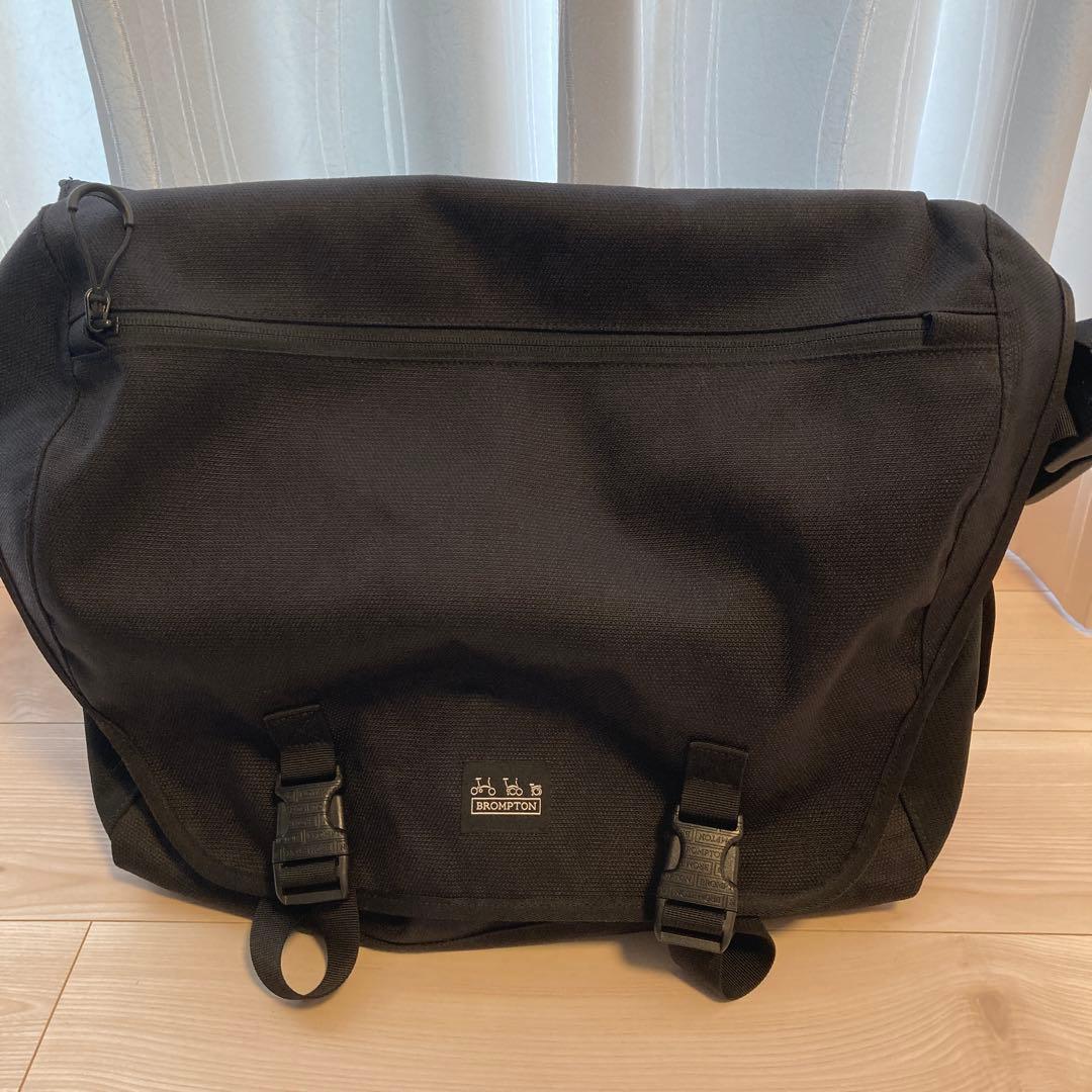 アクセサリー BROMPTON METRO MESSENGER WITH FRAME 23L