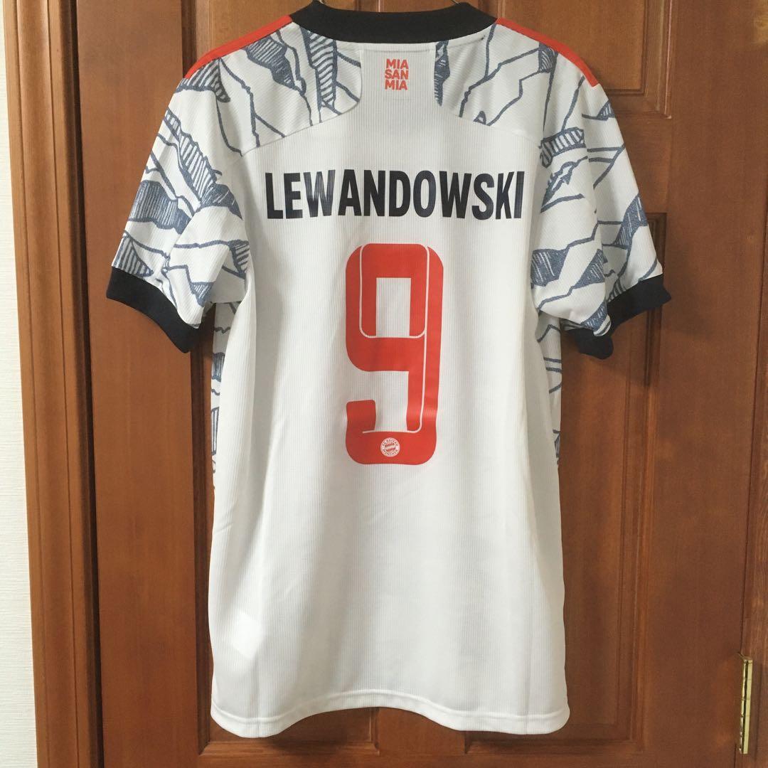 【⭐︎新品タグ付⭐︎/正規品】バイエルンM レヴァンドフスキ ユニフォーム