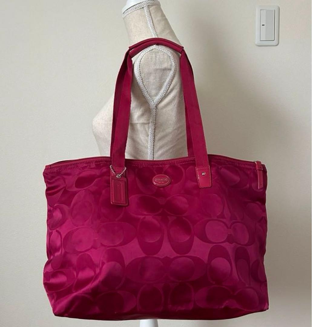 【値下げ中】【美品】コーチ　鞄　ボストン　トートバッグ　ナイロン　ポーチ付