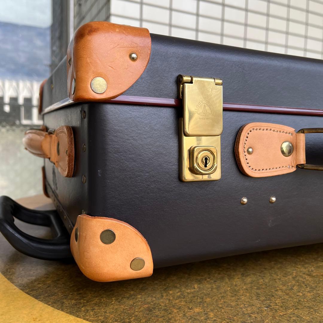 グローブトロッターのサファリキャリーバッグ