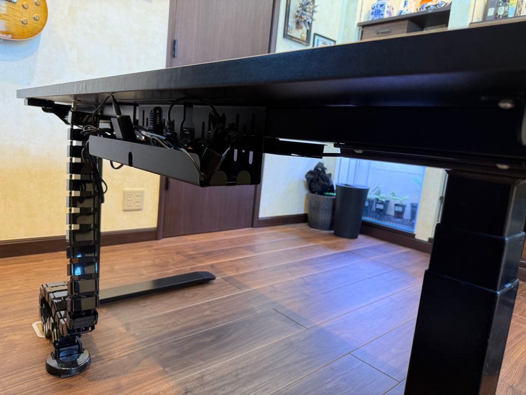 N*様 【極美品】FLEXISPOT/フレキシスポット　電動昇降デスク　天板14