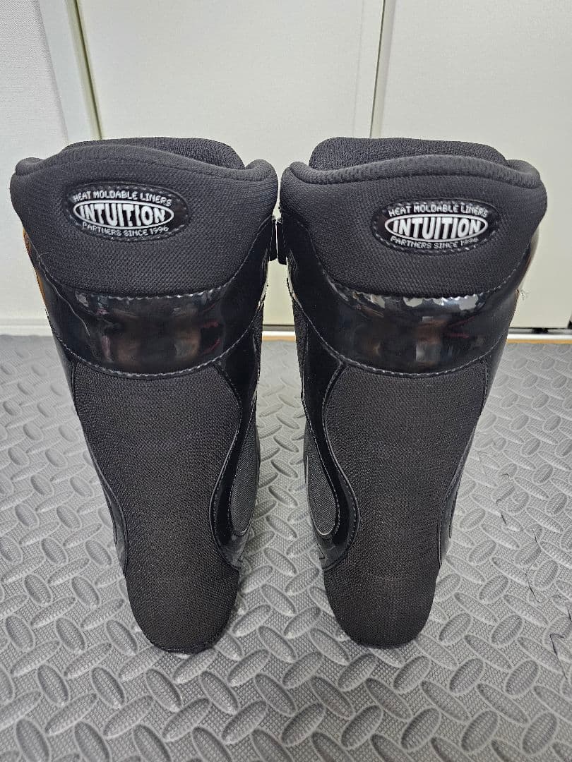 thirtytwo lashed サーティーツー ラッシュド 27.5cm