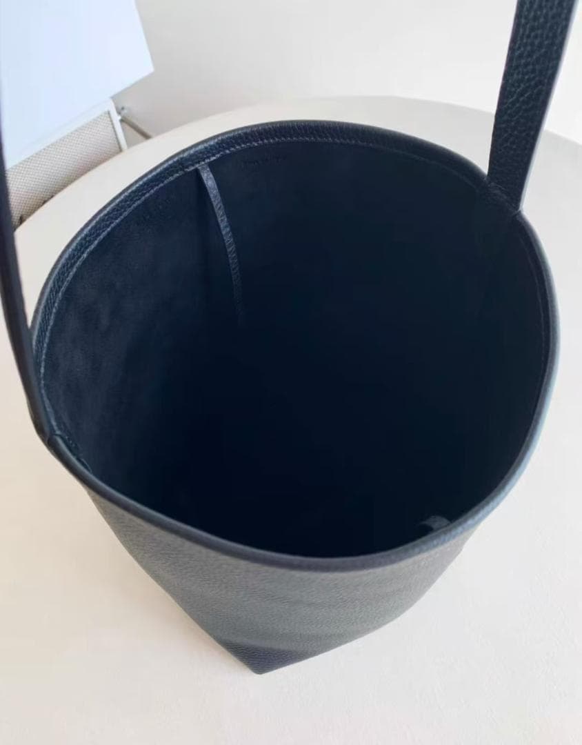美品ザ・ロウ ミディアム N/S Park Tote バッグ