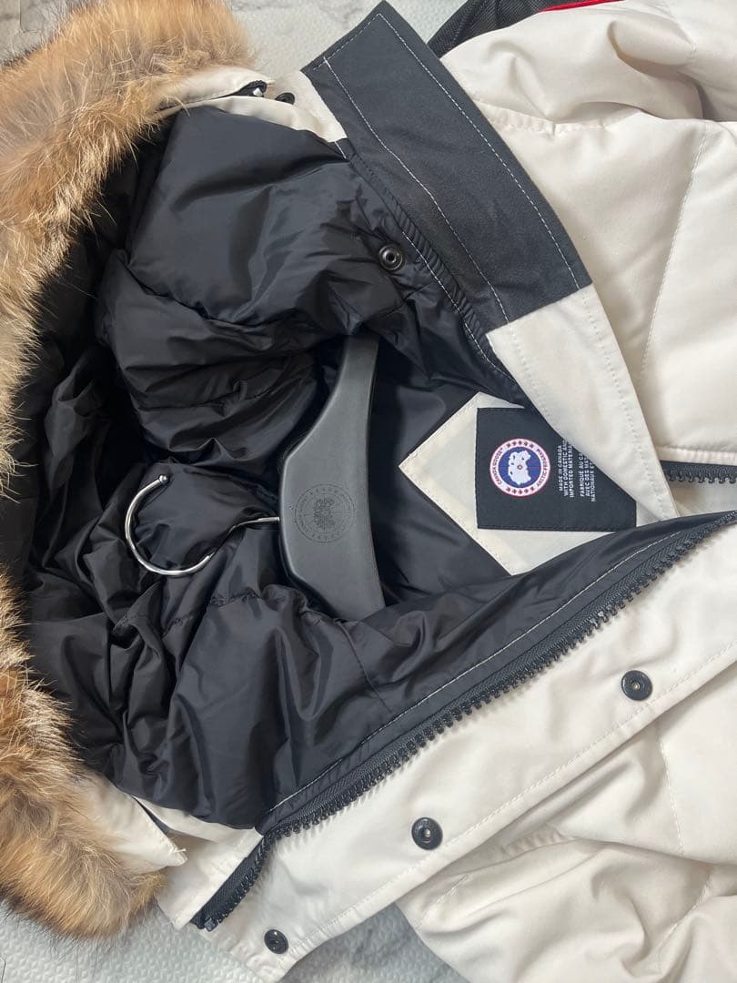 カナダグース　レディース　ダウンコートジャケット