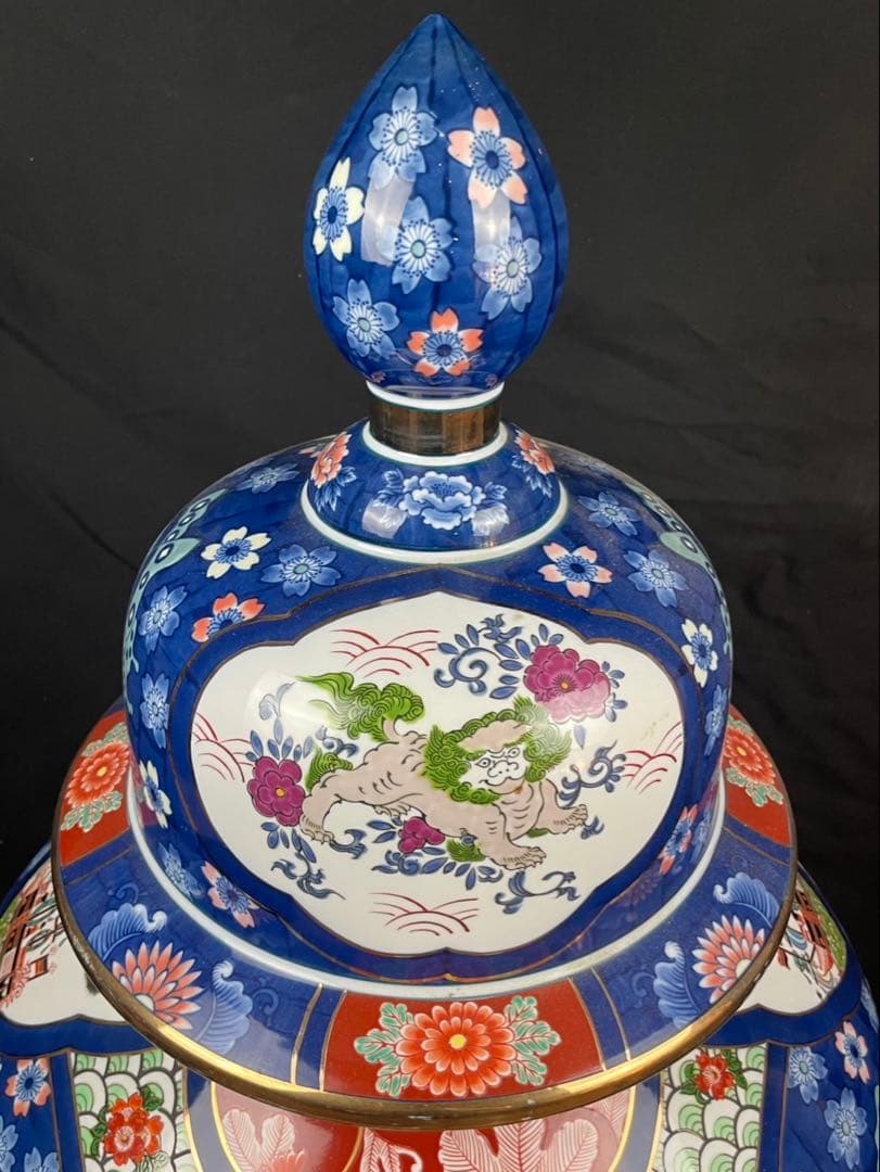 有田焼 金龍堂 博山作 特大沈香壺 落款付 花鳥図 獅子 雉 唐草紋飾り壺 飾壷