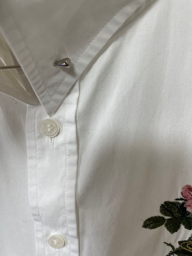 【ヴィヴィアンウエストウッドマン】ピンホール刺繍シャツ