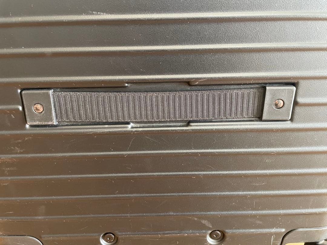 RIMOWA(リモワ サルサ）　27L　キャリーケース　４輪