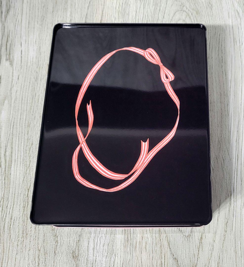 ヒグチユウコ×ホルベイン 2014年 角缶