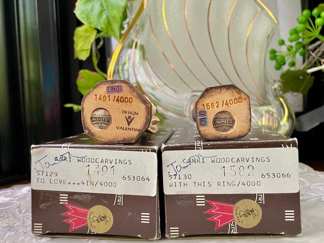 アンリ人形　ANRI サラ・ケイ　10㎝　　【薔薇のアーチの下でウェディング】