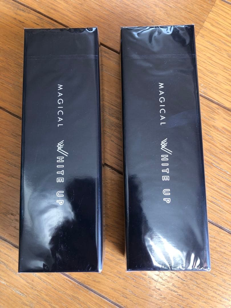 ワールドレップサービス　ミネラルエマルジョンクリームホワイト