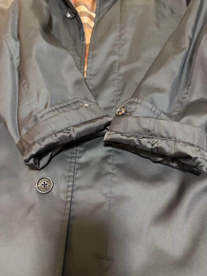 BURBERRY LONDON ステンカラーコート Ｍ　黒　チェック裏地