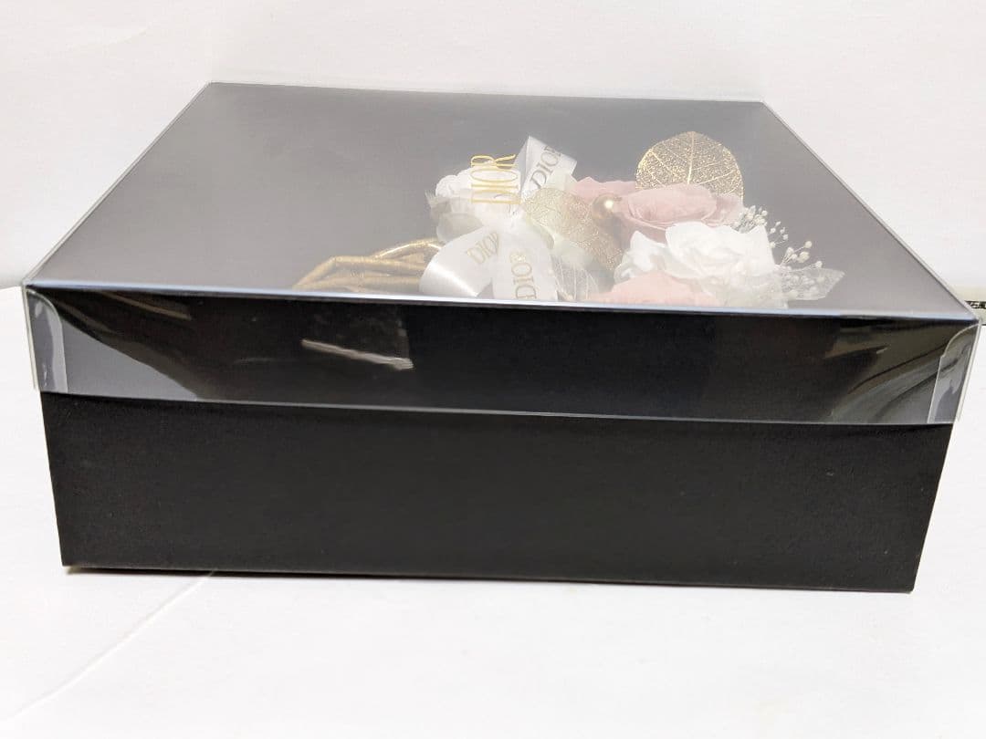 【非売品】ディオール　DIOR　ブリザードフラワー　フラワーリース【新品未開封】