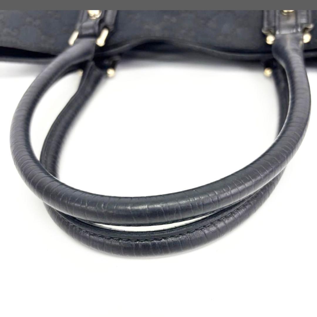 GUCCI グッチ　トートバッグ　ハンドバッグ　GGキャンバス