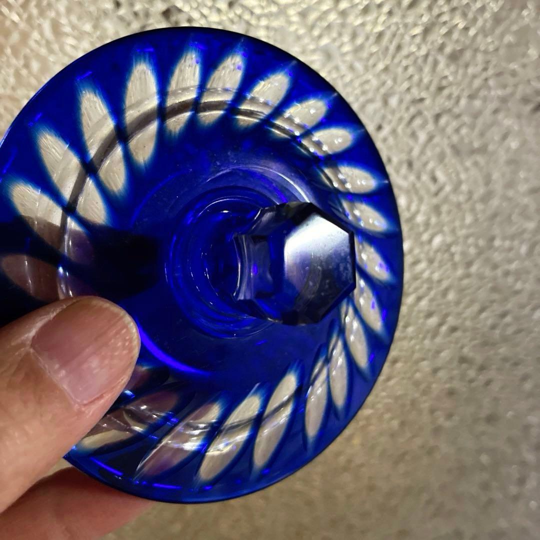 骨董　時代ガラス　青被せ切子　俵型洋花カット　希少ウランガラス　飴屋瓶　菓子瓶