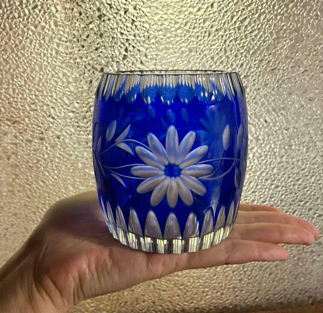 骨董　時代ガラス　青被せ切子　俵型洋花カット　希少ウランガラス　飴屋瓶　菓子瓶