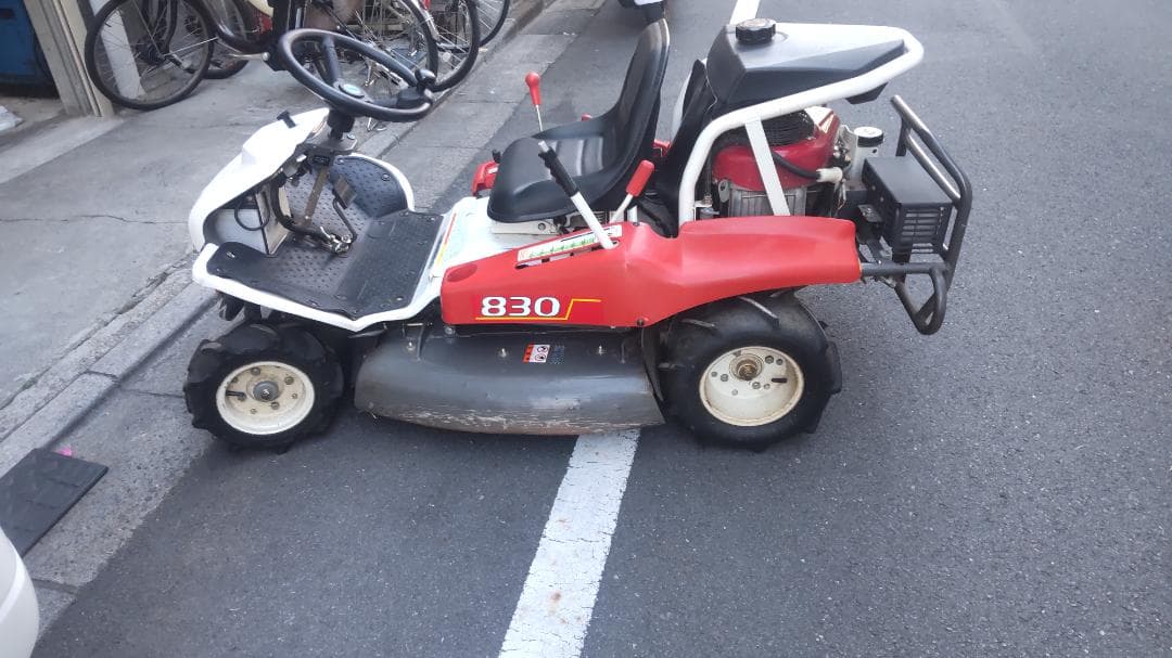 乗用草刈機　共立 ラビットモアー