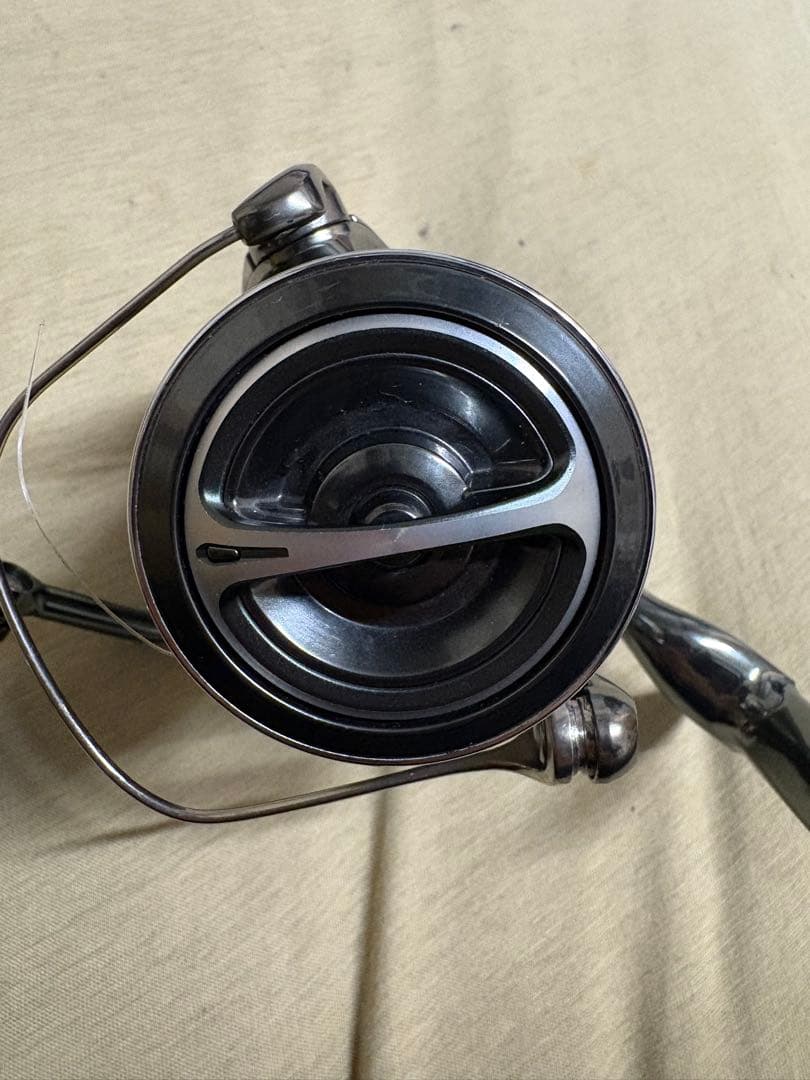 リール 22STELLA 4000MHG