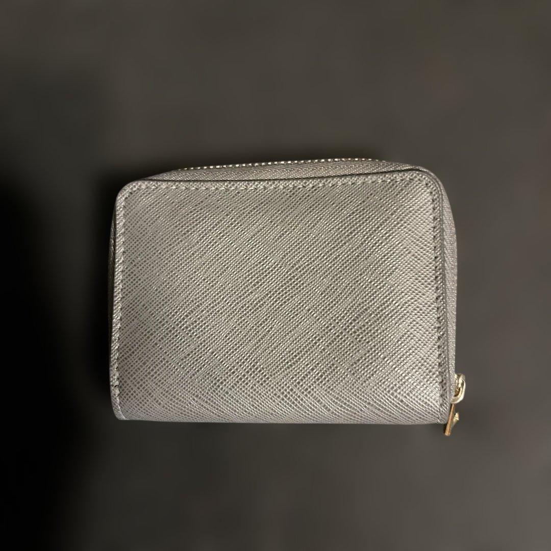 PRADA グレー 小銭入れ財布