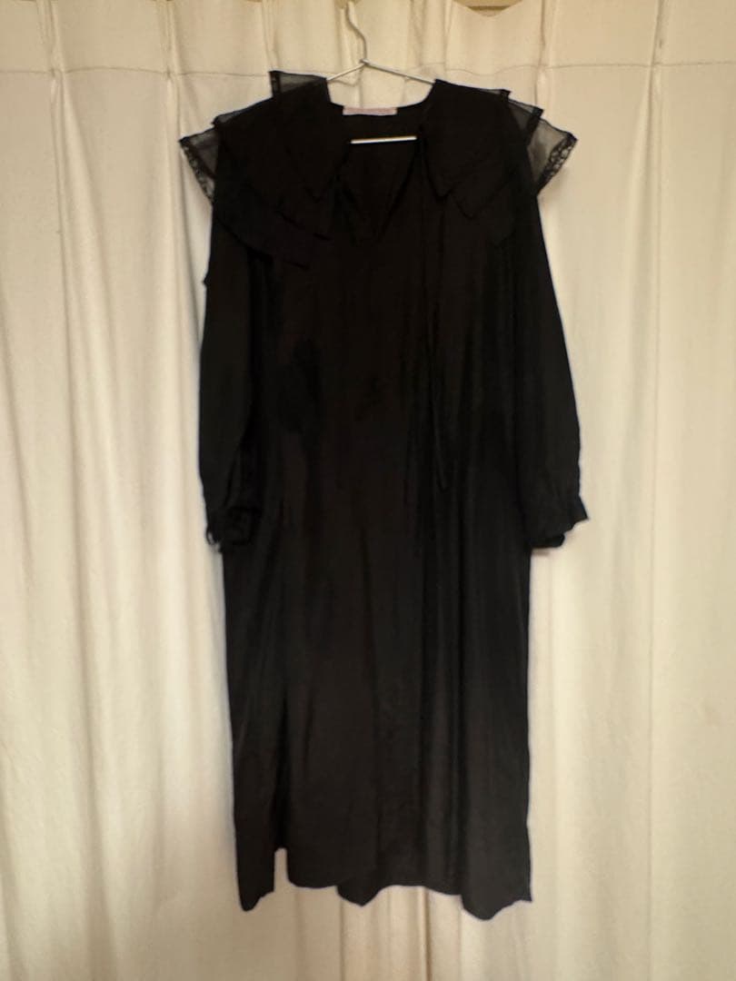 TOWAVASE ブラックロングドレス