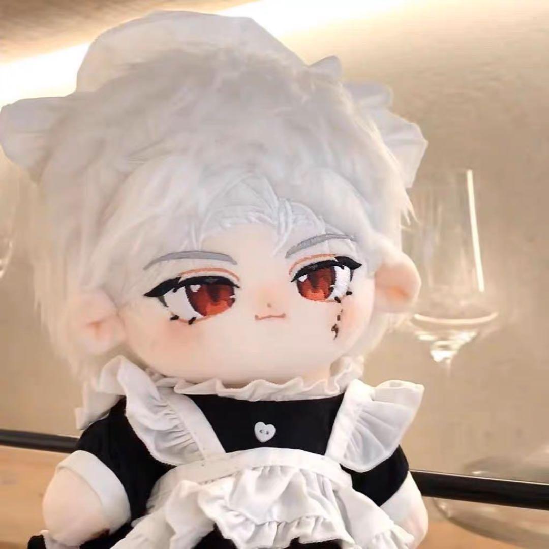 20CM 骨ありハンドメイド ぬいぐるみ 白髪 赤目 本体のみ　シン　恋と深空