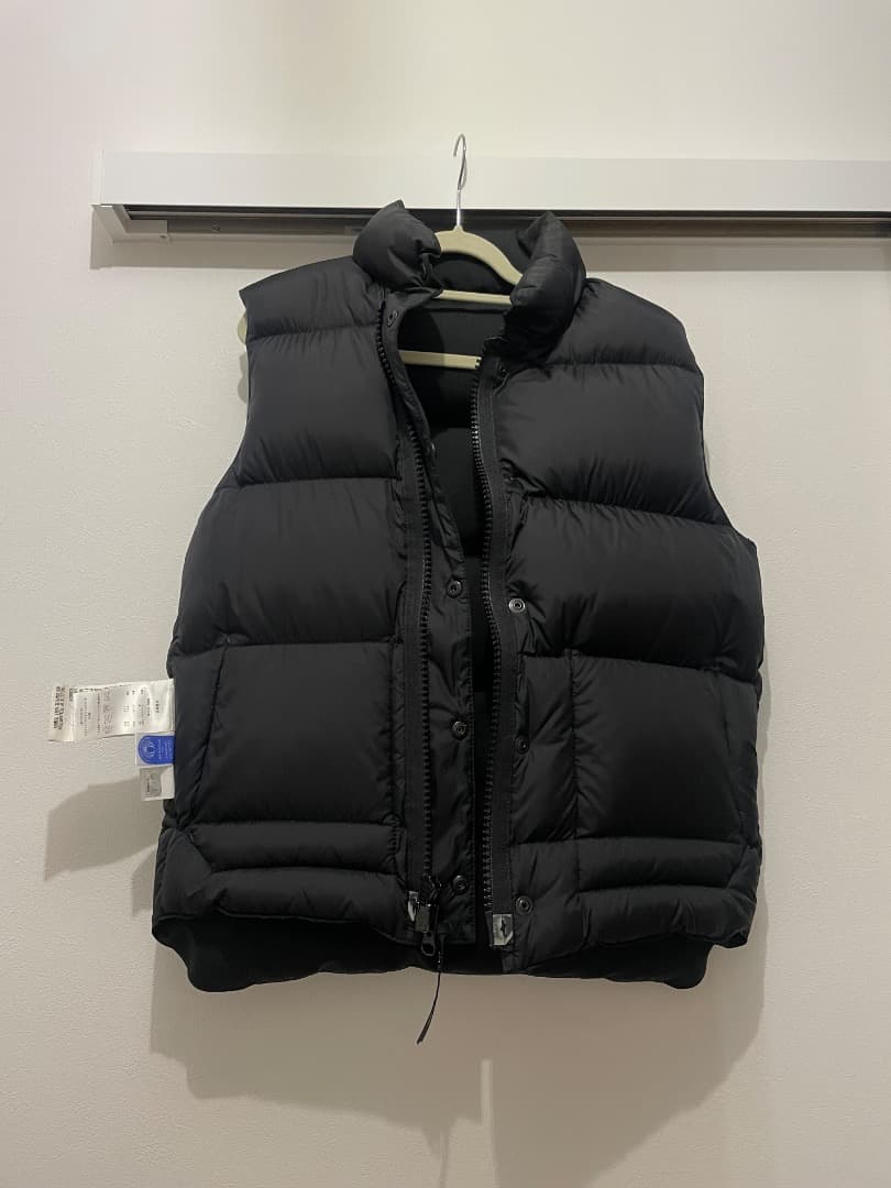   カナダグース ブラック ダウンベスト