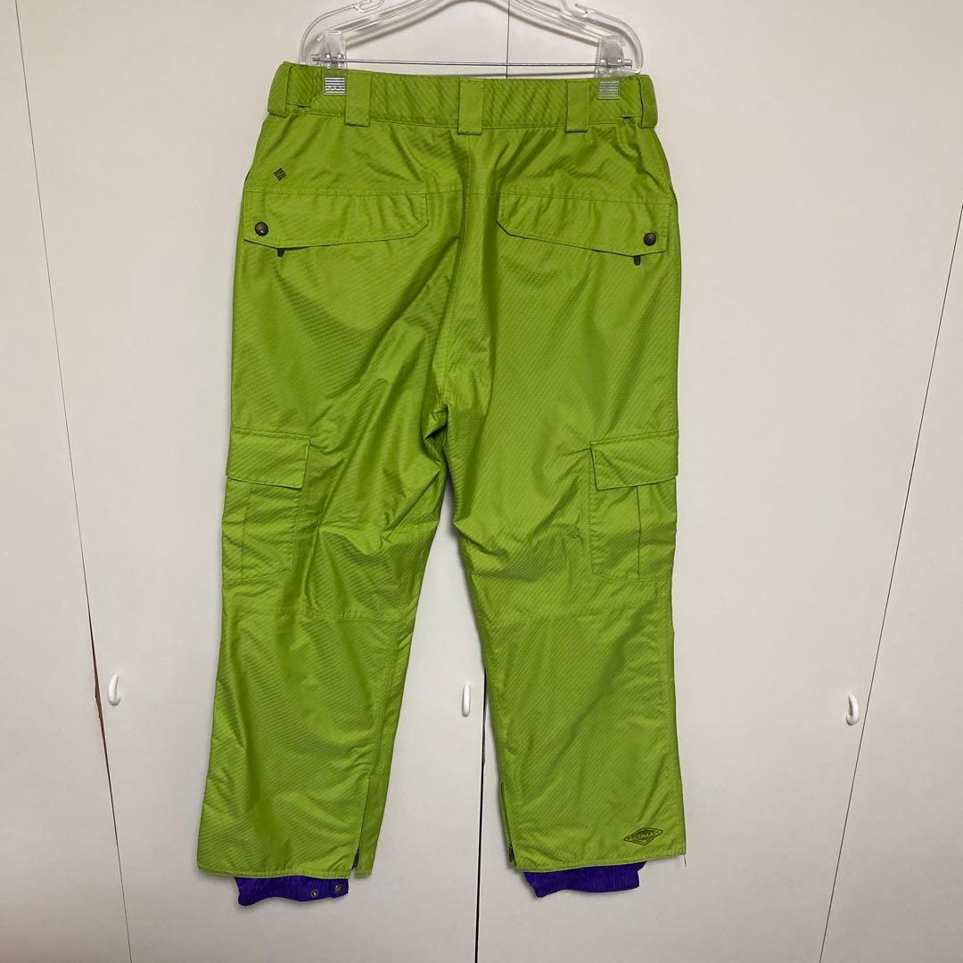 ボードウェアメンズ上下セット➕ベルト➕ チケット入バートンQUIKSILVER