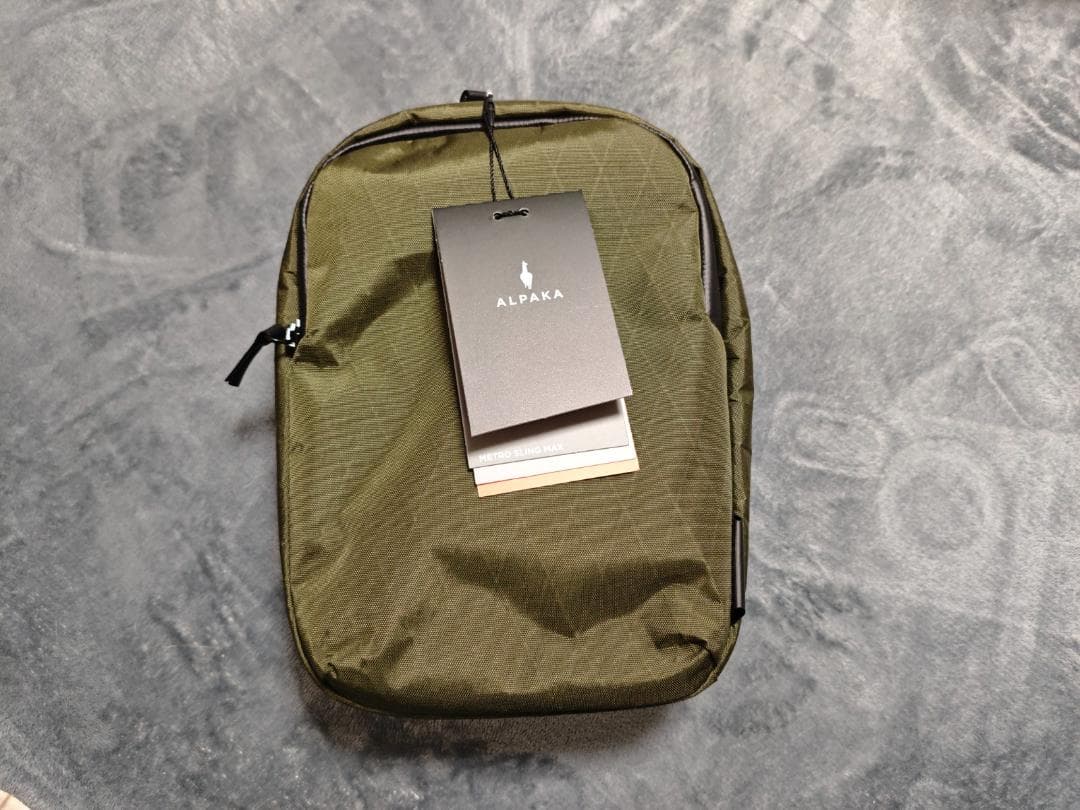 新品 ALPAKA Metro Sling Max X-PAC ショルダーバッグ