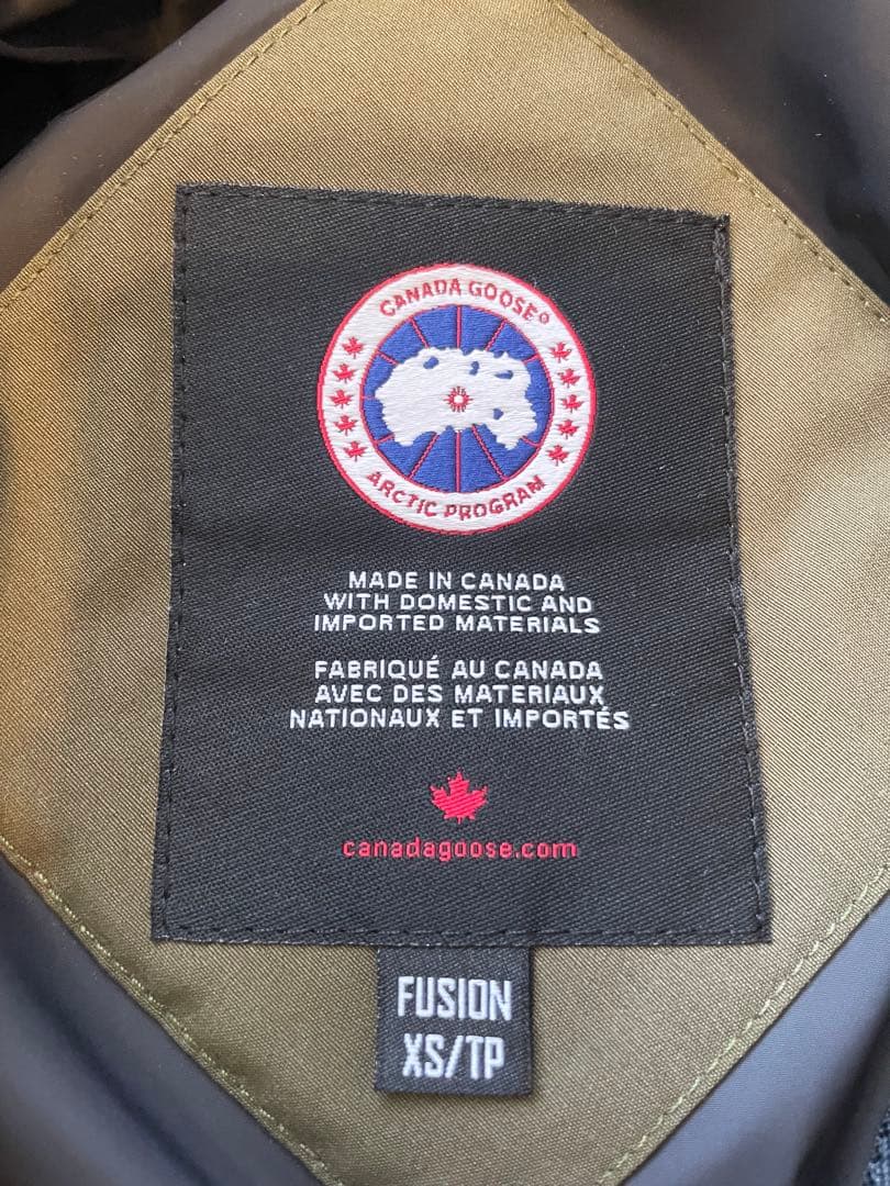 ★良品★カナダグースシェルバーンパーカ XS オリーブグリーンフード付きダウン