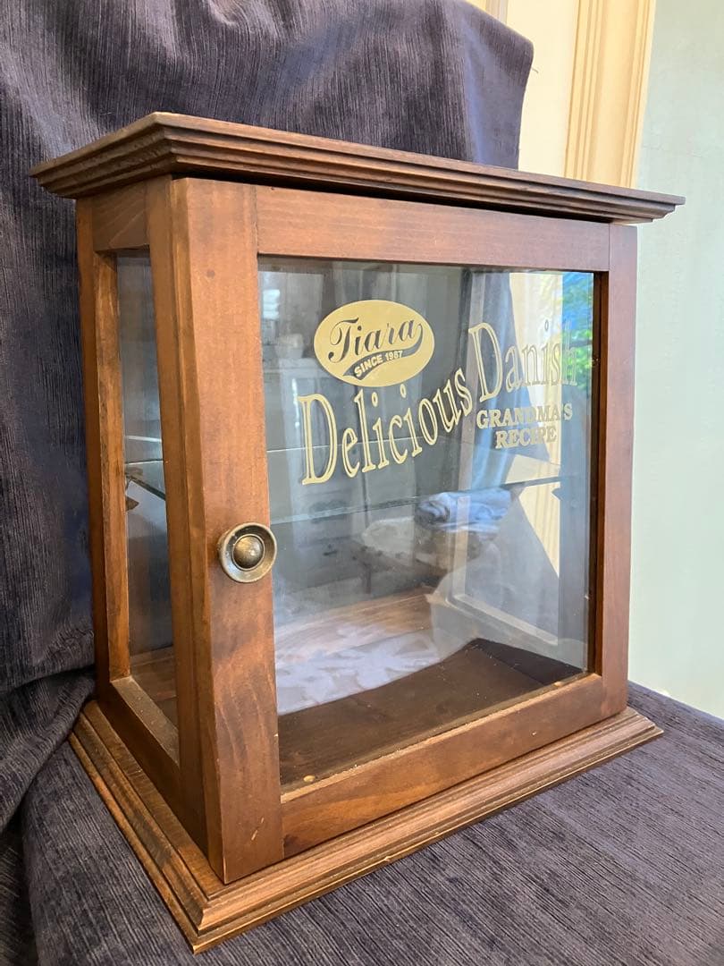木製 ガラス飾り棚 キャビネット コレクションケース　ショーケース ディスプレイ