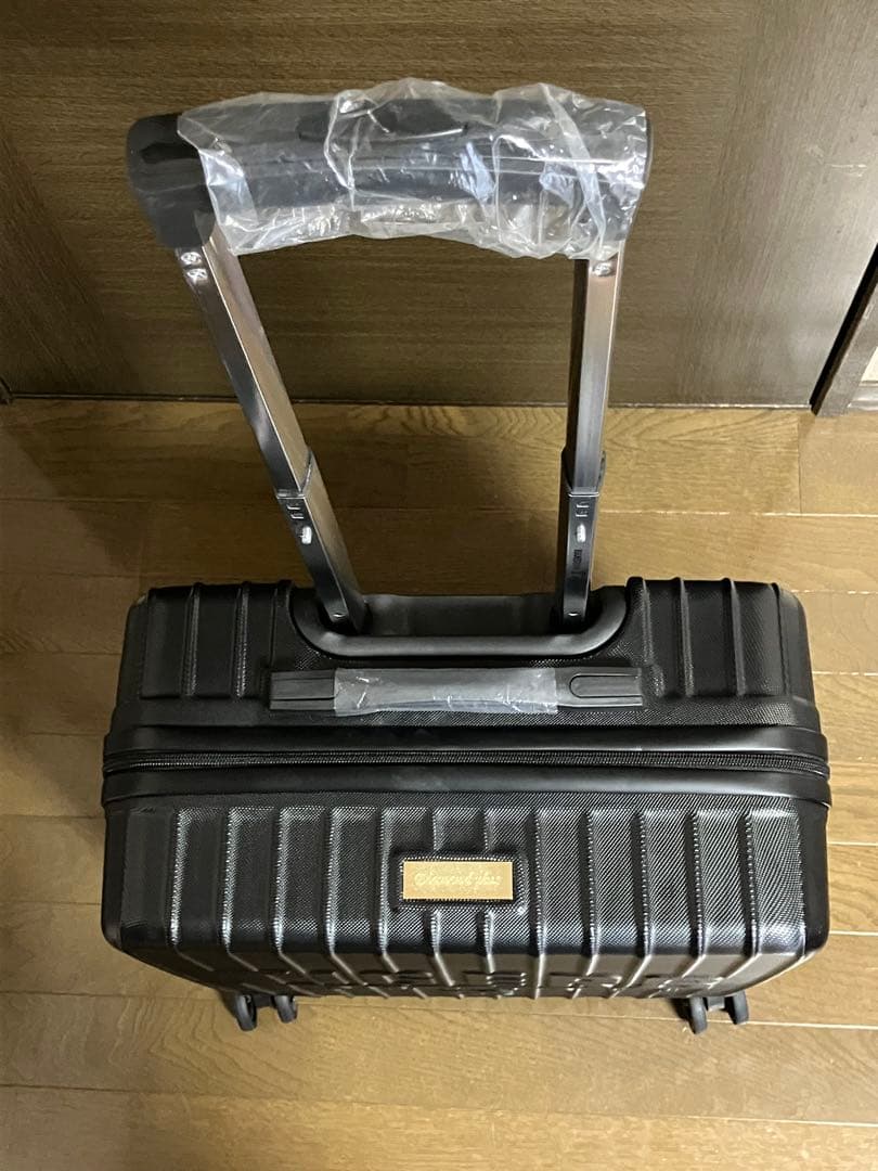 スーツケース 阪神タイガース　キャリーケース　高島屋　バッグ　ブラック