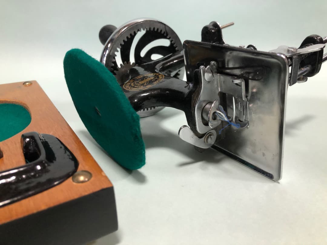 シンガー小型手回ミシン　アンティークミシン　 ヴィンテージ　美品